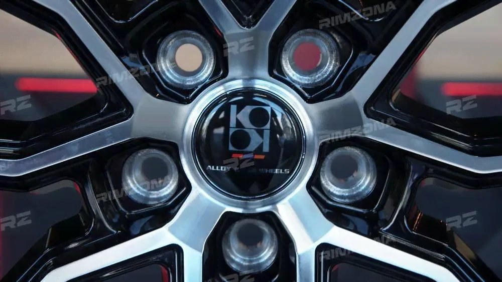 Литой диск В СТИЛЕ VOSSEN HF-2 R18 8J 5x112 ET35 dia 66.6 MB