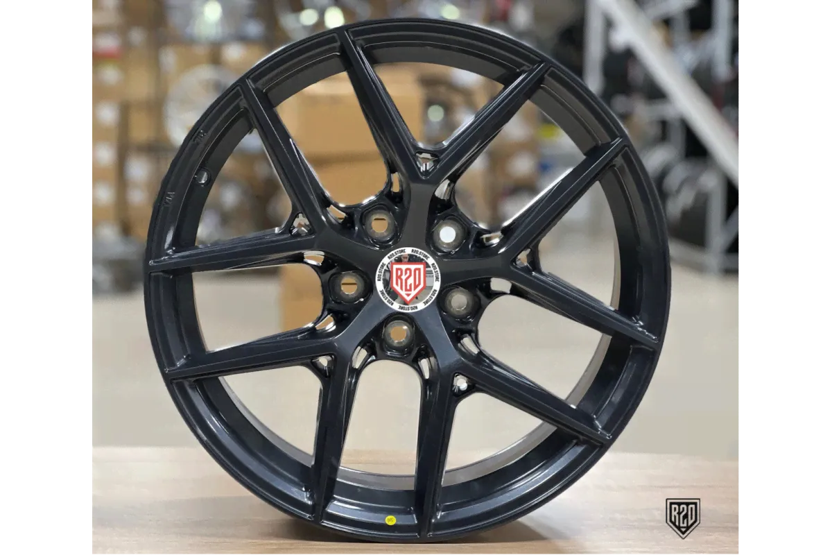 Диск литой replica Vossen HF5 R19 5*112 8.5/9.5 et35